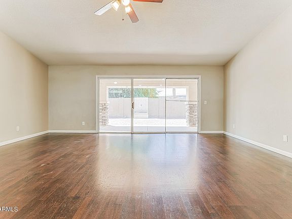 2nd image of 5149 E DIAMOND Avenue