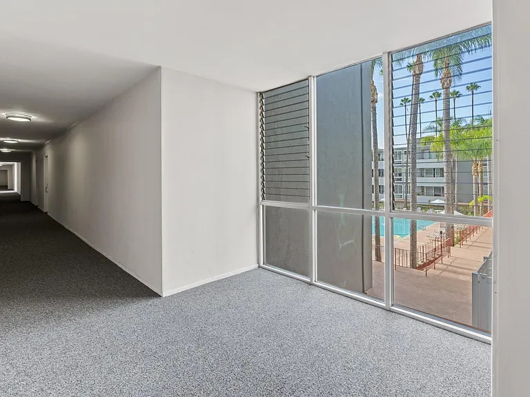 4915 Tyrone Ave #215 — Photo 6