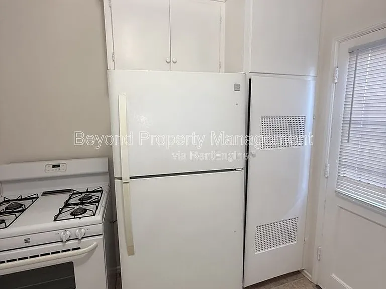 4439 Menlo Ave — Photo 9
