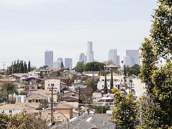 5th image of 711 Orme Ave