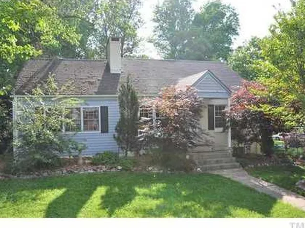 204 S Evergreen Ave, Siler City, NC 27344