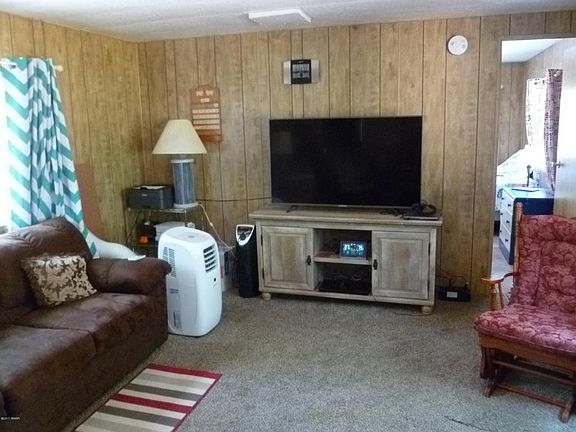 2nd image of 454 W Heller Ln
