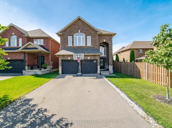 8 Colorado Blvd, Hamilton, ON L0R 1P0
