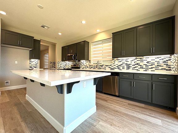 5th image of 3361 Vista Meadows Dr