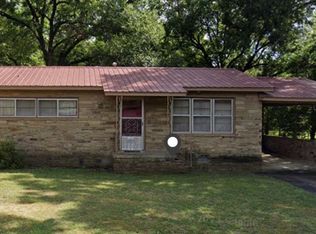 608 E Avenue D, Heavener, OK 74937
