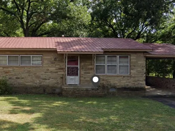 608 E Avenue D, Heavener, OK 74937