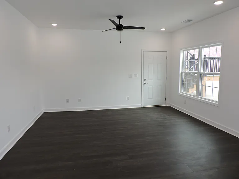 20 W French Ave #1A — Photo 5