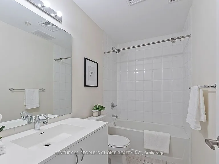 1110 Briar Hill Ave #312 — Photo 16