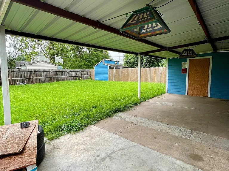 10823 Eddyrock St — Photo 23