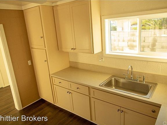 5th image of 14046 Oval Dr