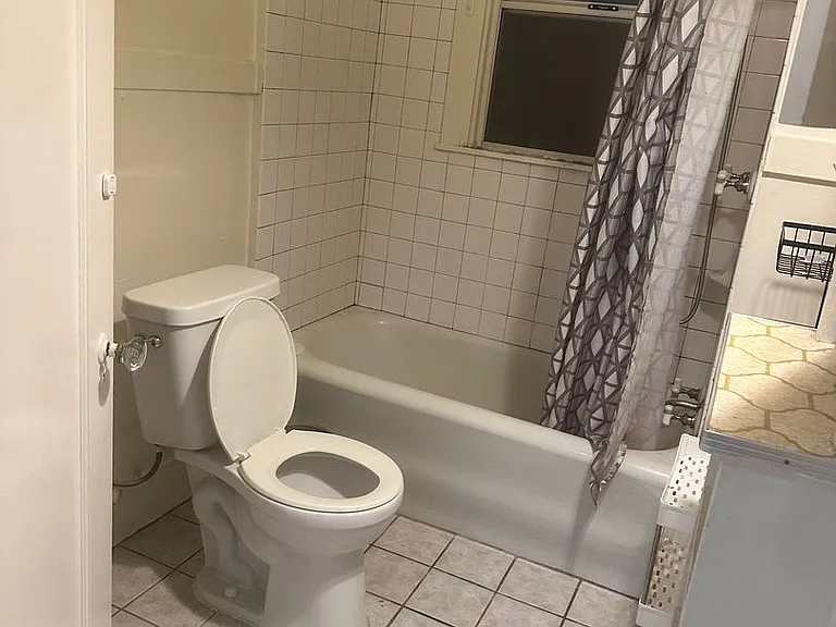 5&12 Residential Properties — Photo 15