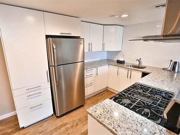 5th image of 1800 Lavaca St #A-608