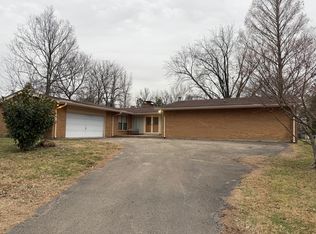 9210 Fairground Rd, Louisville, KY 40291