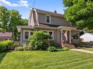 1015 W 4th St, Appleton, WI 54914