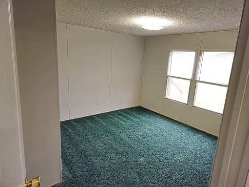 2nd image of 86 Cameo Ln