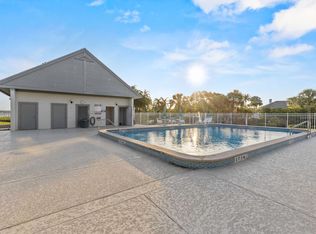 2216 NW 22nd Ave APT 10-112, Stuart, FL 34994