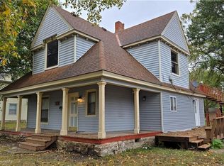 210 N Wells St, Odessa, MO 64076