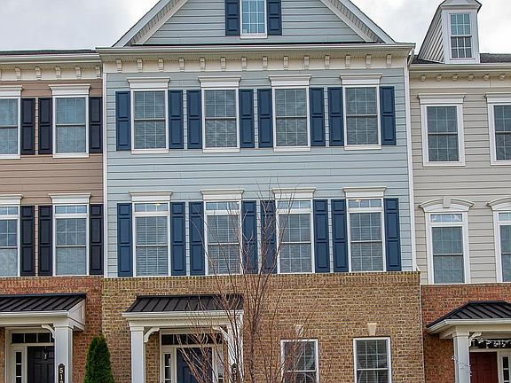3rd image of 510 S Atwater Dr