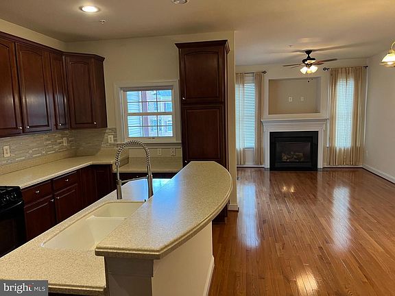 2nd image of 8521 Ice Crystal Dr Unit 147