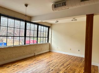 82 N Lexington Ave #202, Asheville, NC 28801