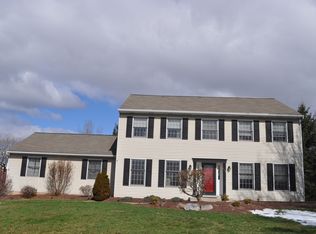 605 Harvest Dr, Telford, PA 18969