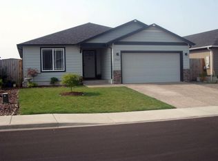 3462 Avenue E, White City, OR 97503