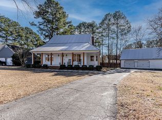 103 Pecan Ln, Richlands, NC 28574