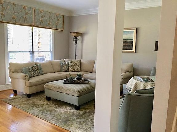 5th image of 26 Winterberry Ct
