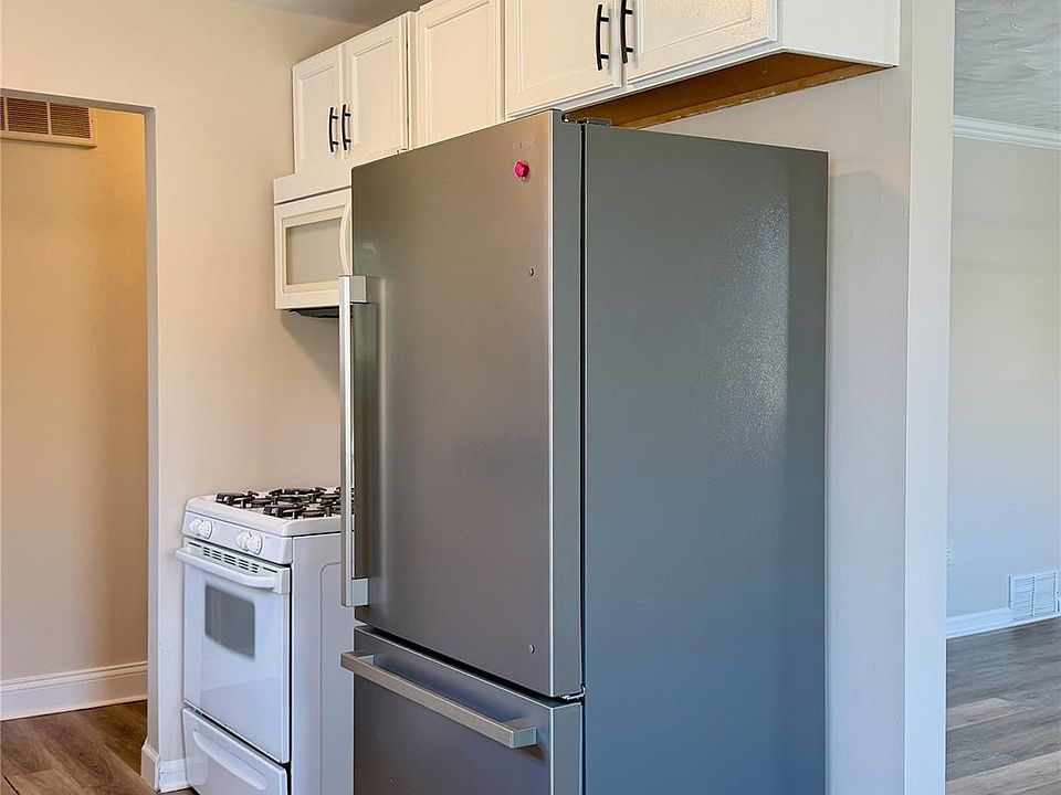341 Sibley Rd, photo 11