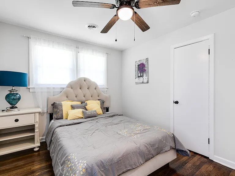 5301 Tacoma St — Photo 29
