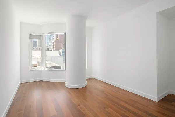 Rented by Compass | media 13