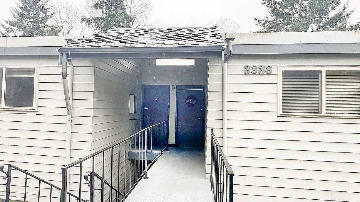 2 bed, 880 sqft, $2,295 — Photo 2