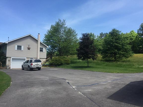 3rd image of 62 Dixon Ln