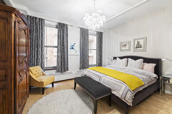 Sold by Compass | media 20