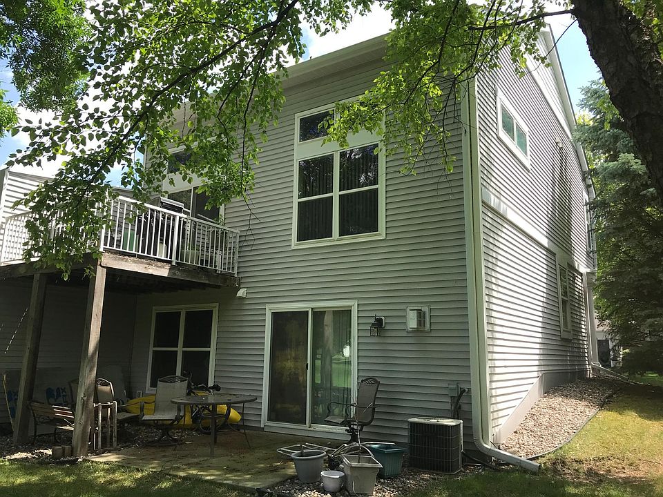 1st image of 488 Wilderness Dr