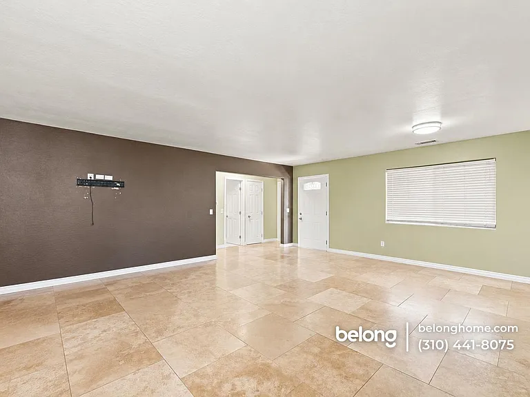 1626 E Avenue Q13 — Photo 4