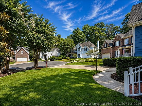 3rd image of 8812 Valley Springs Pl