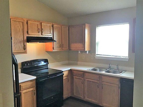 5th image of 1-5947 Liverpool Ln #1