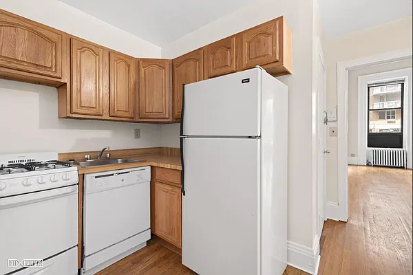 Rented by Corcoran | media 13