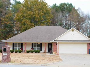 1709 Leach St, Kilgore, TX 75662