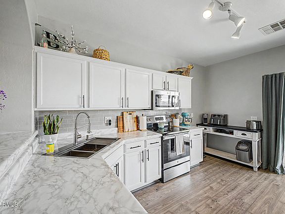 2nd image of 8415 E PERALTA Avenue