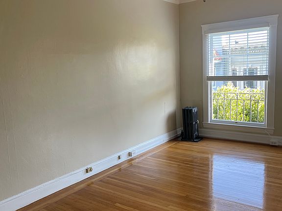 3rd image of 1441 Taylor St #202