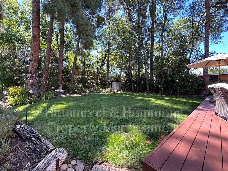 8422 Fable Ave — Photo 40