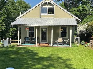 22 Gibbs St, Proctor, VT 05765