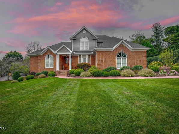 2021 Buckingham Ct, Kingsport, TN 37660