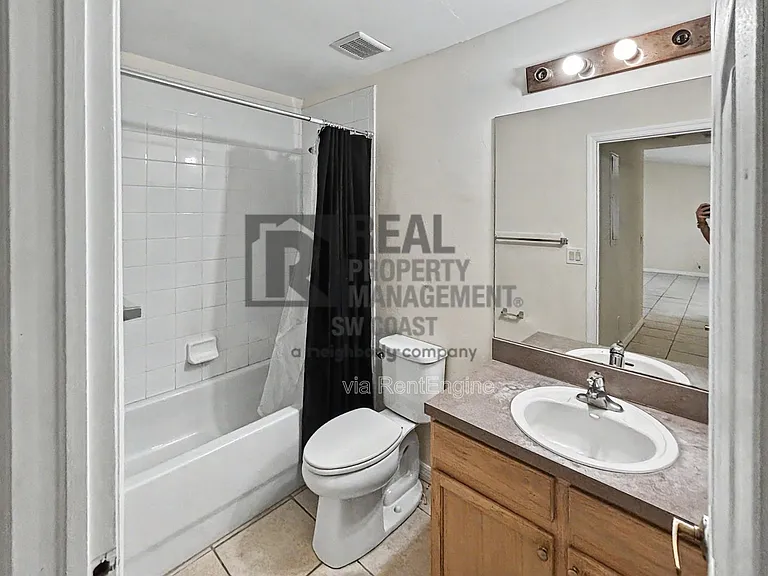 127 John Ave S — Photo 11