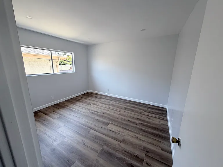 1223 N Kingsley Dr #7 — Photo 27