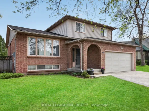 4502 Green Meadow Blvd, Lincoln, ON L3J 0A8
