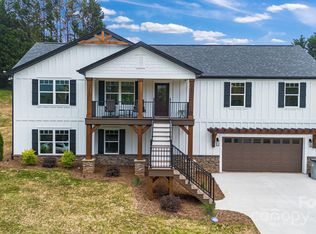 2205 Olde West Ct, Hudson, NC 28638