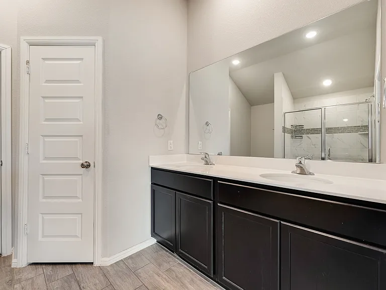 14216 Aberavon Dr — Photo 12